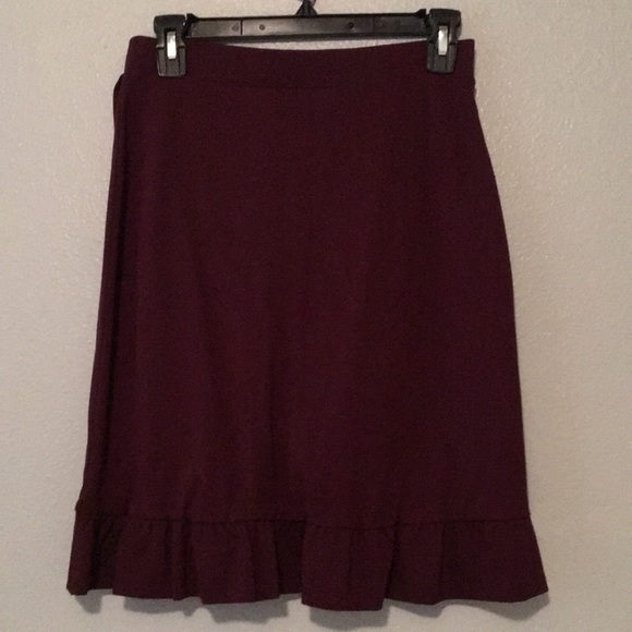 Purple ruffled skirt - Picture 2 of 2